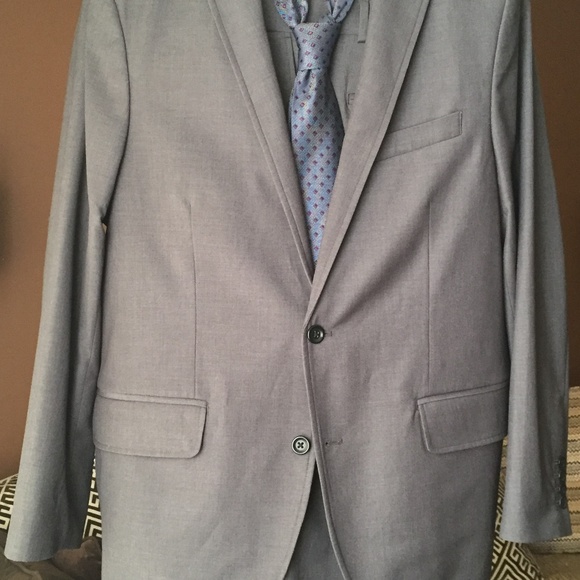LANDS' END Men's Suit (+Neck Tie), Grey, size 44R - Picture 2 of 8
